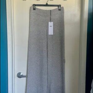 Alo Yoga Cashmere High Waist Plush Waffle Pant – Heather Grey, Size M, NWT